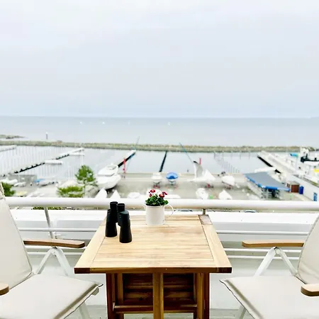 Auszeit Mit Panorama Wasserblick