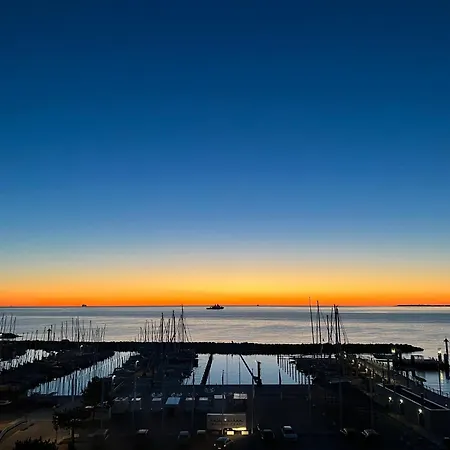 Auszeit Mit Panorama Wasserblick